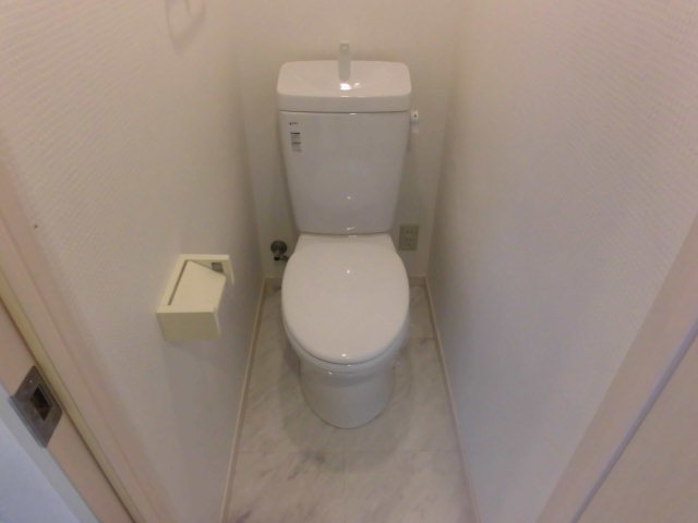 トイレ　清潔感のあるトイレです。