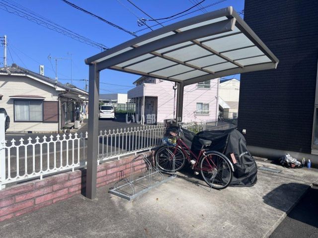 コージーコート Bの外観写真