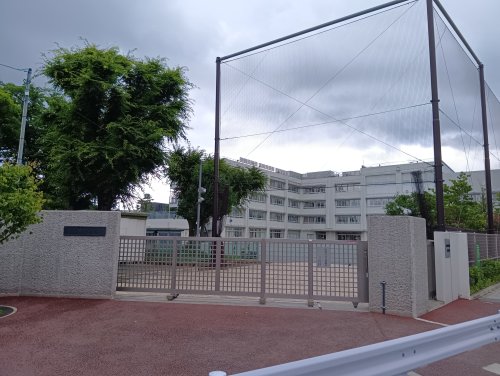 小学校　山野小学校（小学校）まで763m