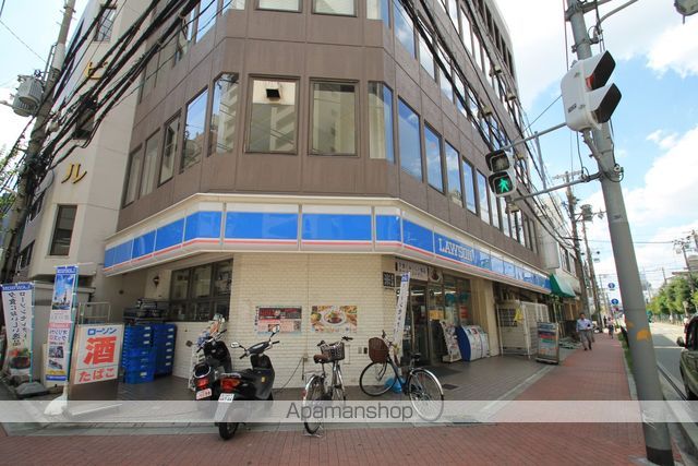 コンビニ　ローソン江坂店（コンビニ）まで91m