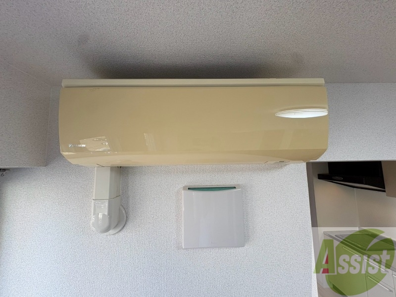 その他設備　エアコンもあり暑い夏もこれで快適ですよ～