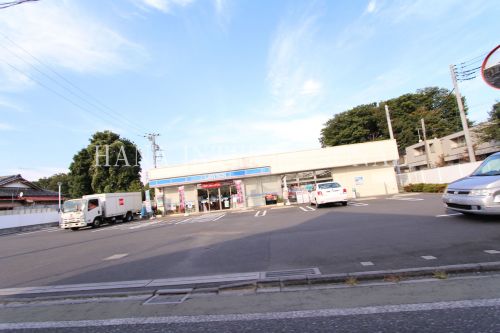 コンビニ　ローソン 三鷹牟礼三丁目店（コンビニ）まで564m