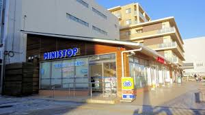 コンビニ　ミニストップ 名古屋ガーデンふ頭店（コンビニ）まで92m