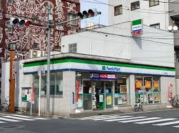 コンビニ　ファミリーマート台東千束店（コンビニ）まで128m