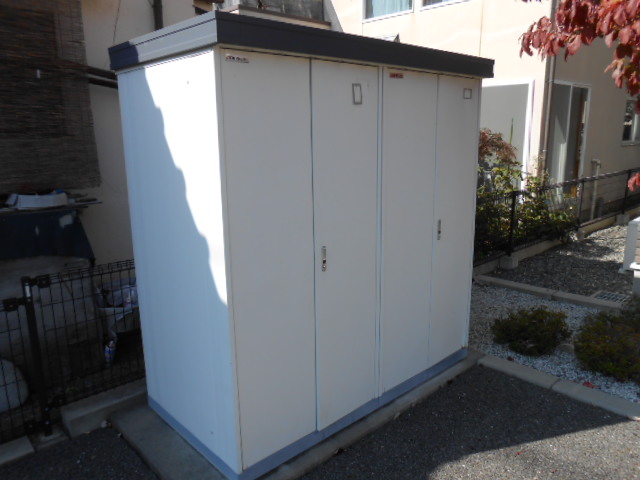 その他設備　各戸個別の屋外物置完備（冬用タイヤ等収納可能）