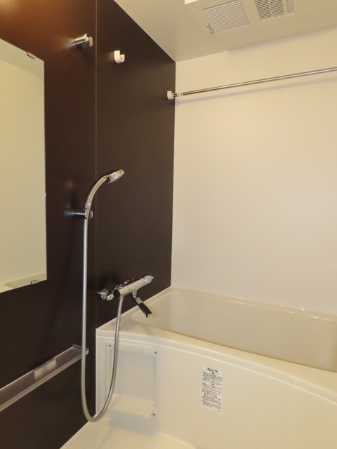 バス・シャワールーム　※写真は同タイプ住戸です。
