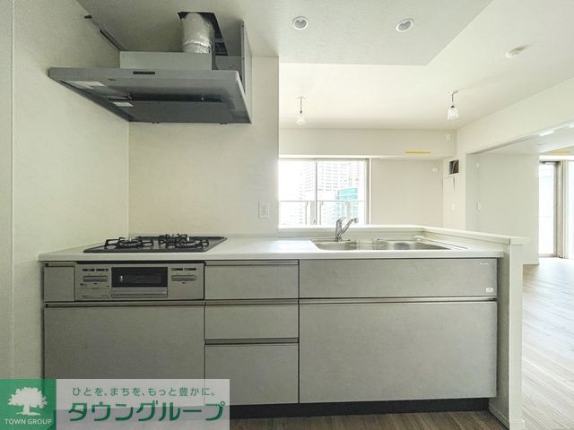 キッチン　※写真は同タイプ住戸です。
