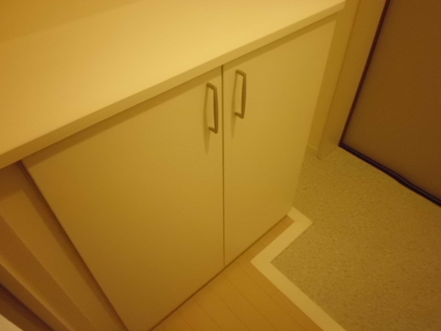その他設備　玄関