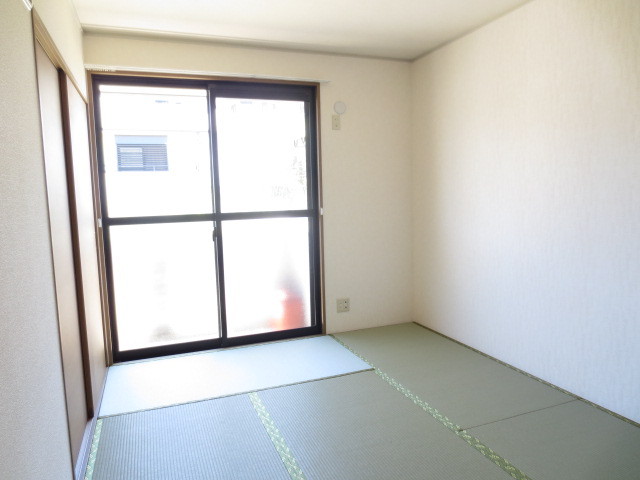 その他部屋・スペース　和室６帖