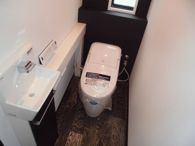 デュアル・ビューのトイレ写真