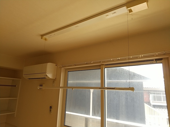 その他設備　エアコン・室内物干し