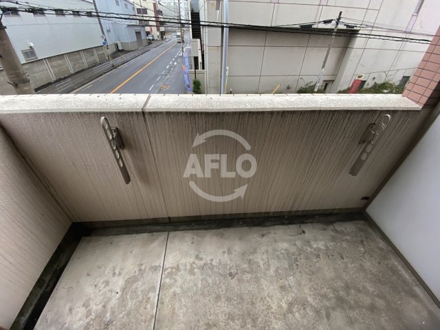 バルコニー　シャルマンフジ阿波座ウエスト　バルコニー