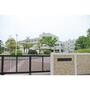 中学校　小牧市立桃陵中学校（中学校）まで600m