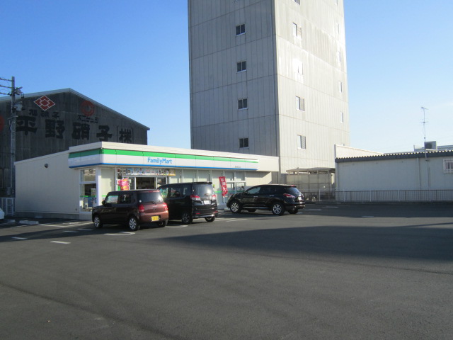 コンビニ　ファミリーマート　浜松有玉北店（コンビニ）まで444m