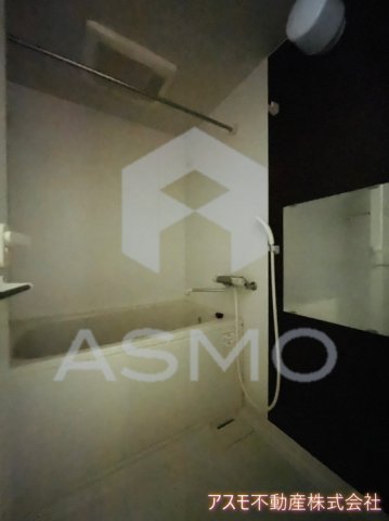 バス・シャワールーム　同マンション別部屋　参考写真