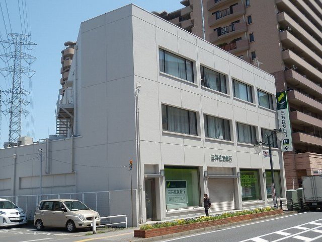 銀行　（株）三井住友銀行 新座志木支店（銀行）まで139m