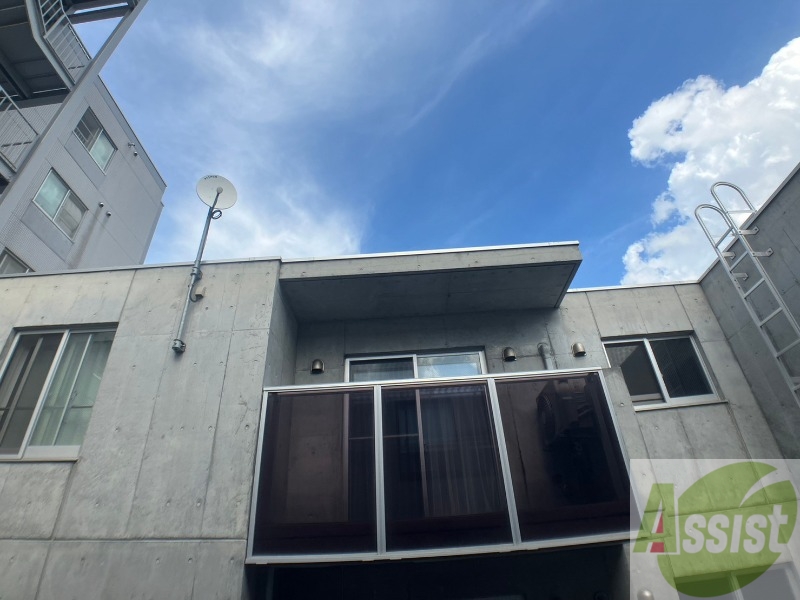 眺望　街中ですので建物はありますが風通しバッチリですよ！