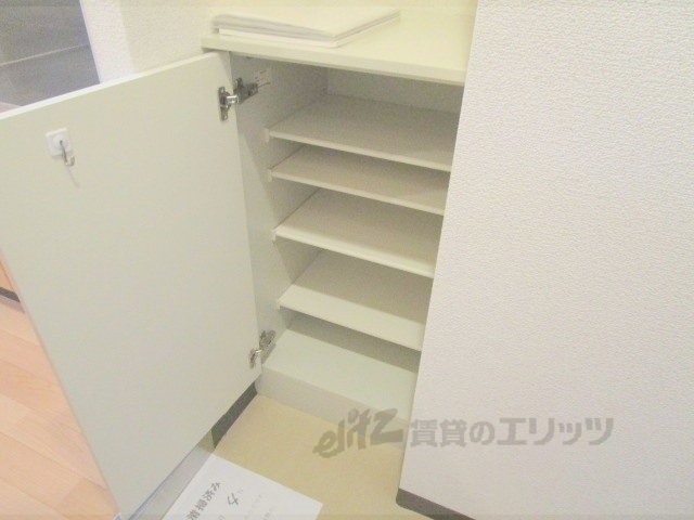 収納　下駄箱