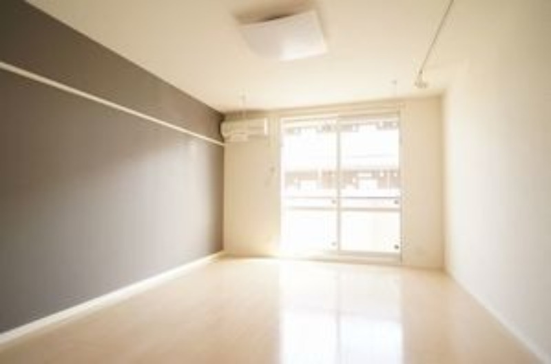 居室・リビング　図面と現状に相違がある場合には現状を優先