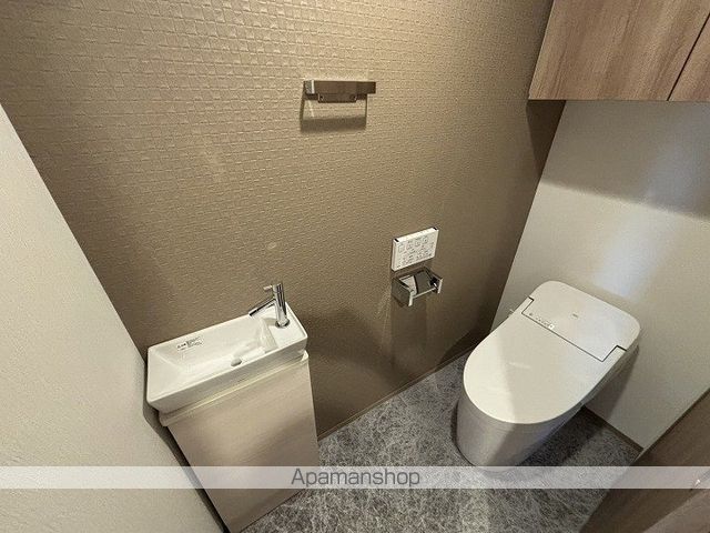 京阪本線 天満橋駅 徒歩6分 15階建 築1年のトイレ写真
