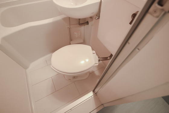 トイレ　※別部屋の写真です