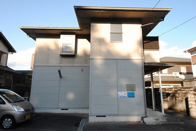 シェリール宝ヶ池の外観写真