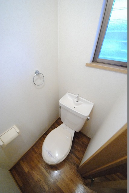 シェリール宝ヶ池のトイレ写真