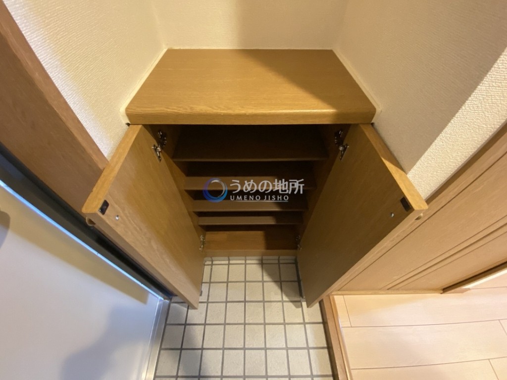 その他　靴箱