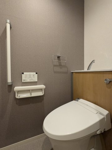 トイレ　トイレもきれいです