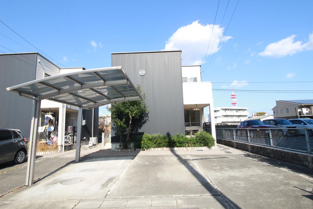 ＪＲ徳島線 鮎喰駅 徒歩9分 築17年