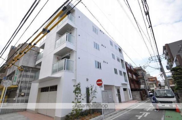 西鉄天神大牟田線 西鉄平尾駅 徒歩9分 築9年