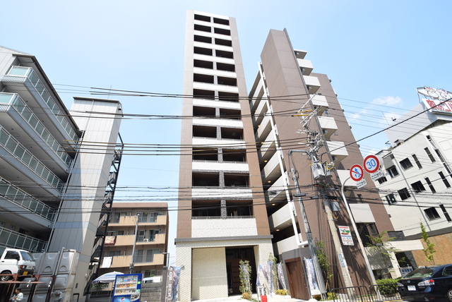 サンレムート江坂3rdの外観写真