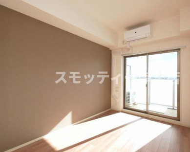 LUXENA住之江公園の居間写真