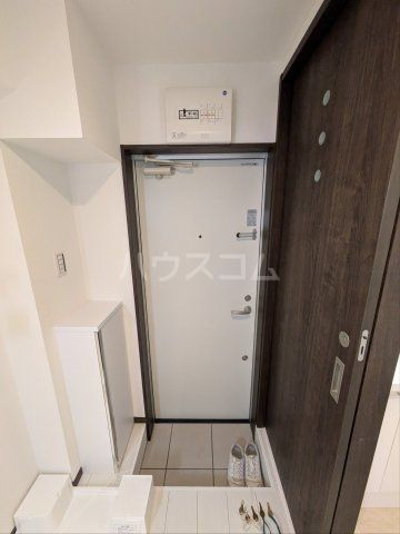 ネクストハイム白楽の玄関写真