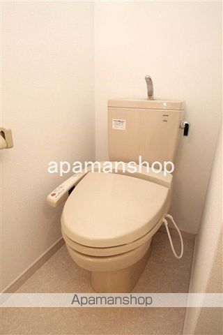 地下鉄千日前線 桜川駅 徒歩5分 9階建 築18年のトイレ写真