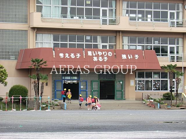 小学校　入間市立扇小学校（小学校）まで938m