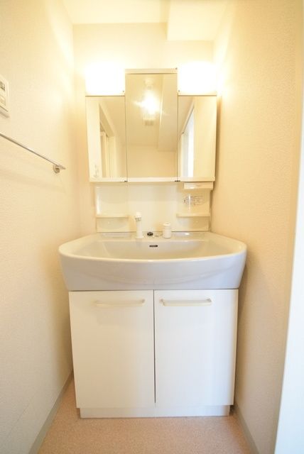 洗面設備　★お部屋探しは株式会社タウンハウジング東京まで★