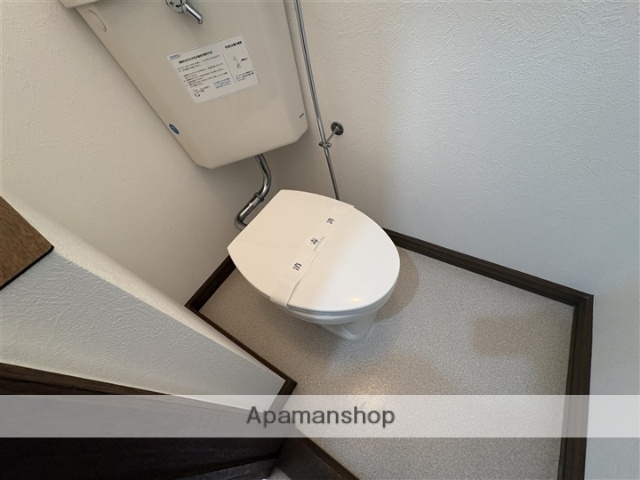 室蘭本線 苫小牧駅 徒歩14分 3階建 築34年のトイレ写真