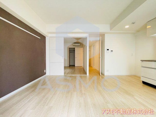 居室・リビング　※同物件　別間取り　参考写真