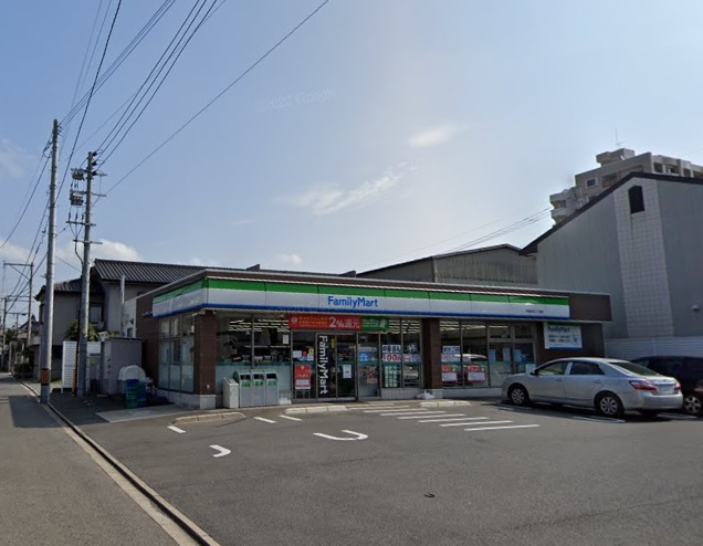 コンビニ　ファミリーマート 戸畑沖台二丁目店（コンビニ）まで1987m
