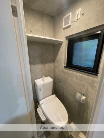 東急世田谷線 上町駅 徒歩14分 4階建 築4年のトイレ写真