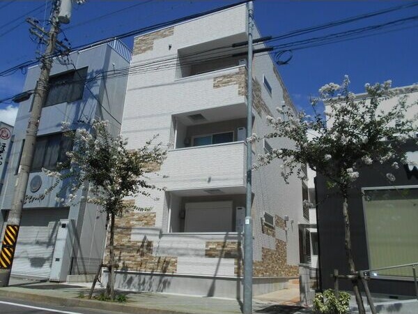 MOVE中村日赤の外観写真