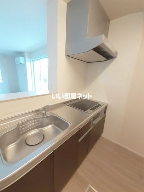 ロイヤルクレセントのキッチン写真