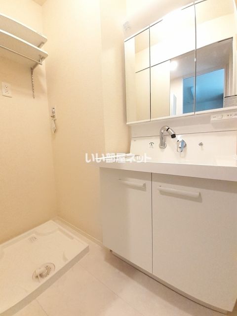 ロイヤルクレセントの内装写真