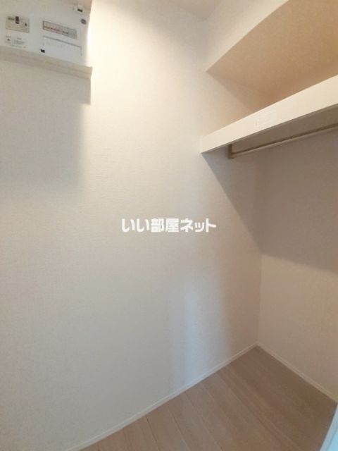 ロイヤルクレセントの内装写真