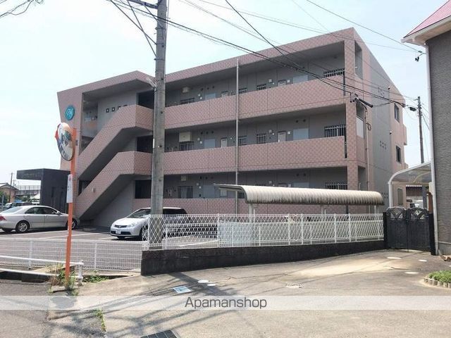 近鉄湯の山線 中菰野駅 徒歩4分 築17年