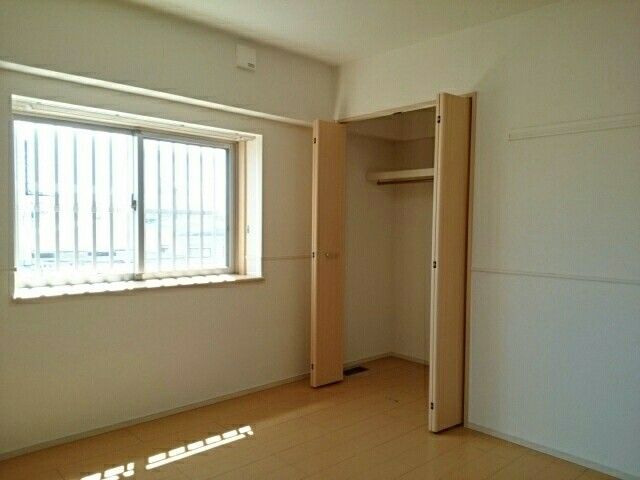 ラフィーネ泡瀬の内装写真