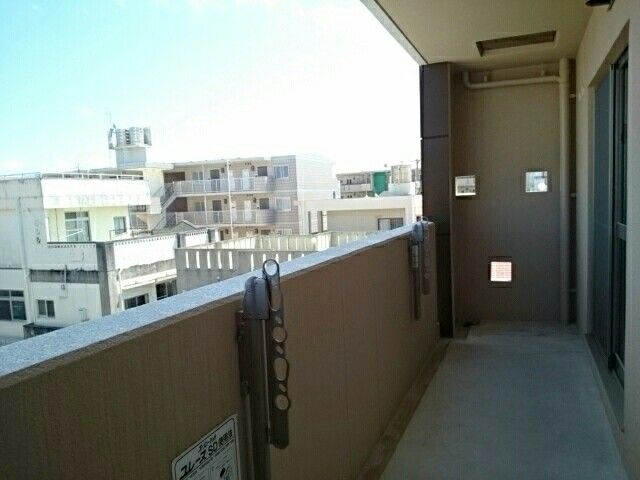 ラフィーネ泡瀬の内装写真
