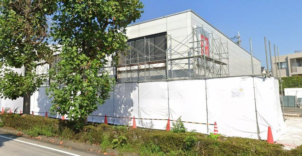 ショッピングセンター　ユニクロ横浜江田店（ショッピングセンター）まで1040m