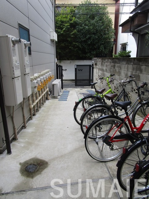 その他共有部分　駐輪場です☆